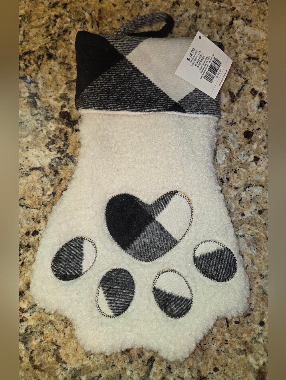 NWT Black & White Buffalo Plaid Paw-Shaped Pet Dog Christmas Stocking